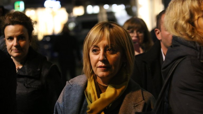 Гражданската й платформа ще се издържа със собствени средства и с дарения