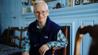 "Ако ви отровят с нервно-паралитично вещество, това ви остава доживот", казва руският химик Вил Мирзаянов