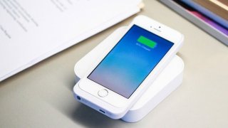 Portable-Wireless-Charger-Kickstarter