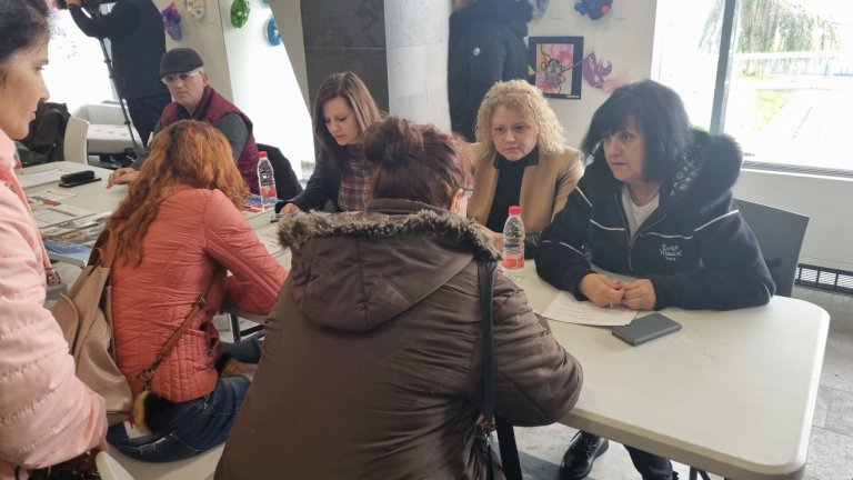 1200 позиции бяха обявени само на трудовата борса в Бургас