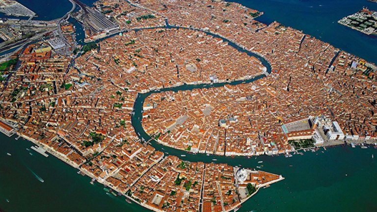 Във Венеция се недоволни, че плащат високи данъци