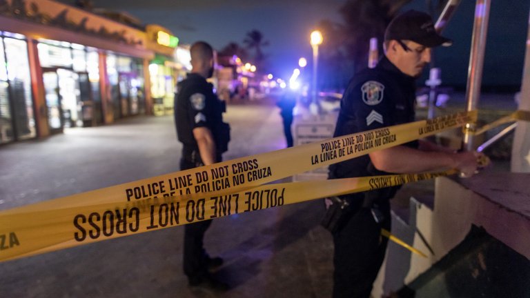 Двама убити и близо 30 ранени при масова стрелба в Балтимор