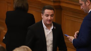 Парламентарната група на БСП за България е изключила депутата Явор