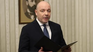 Бивши министри и зам.-министри, хора от академичната общност и администрацията преобладават в предложения състав на Министерския съвет на номинирания от ГЕРБ-СДС кандидат за премиер.