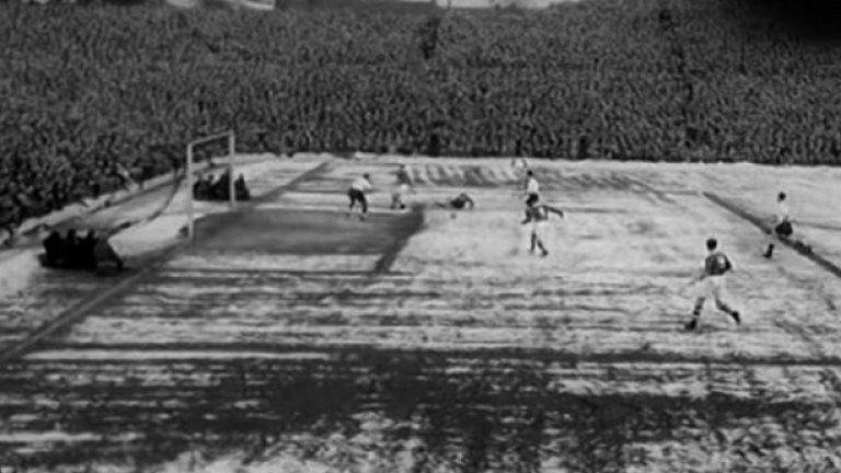 20. Уест Бромич Албиън
В мач с Арсенал за ФА къп на трибуните на "Дъ Хоутърнс" има 64 815 фенове. Това се случва на 6 март 1937 г.
