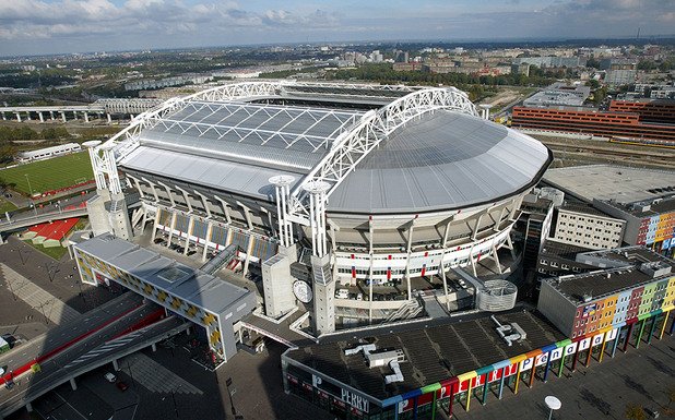 Стадионът е за 53 хиляди и чака 3 мача от груповата фаза, както и осминафинал на Евро 2020.