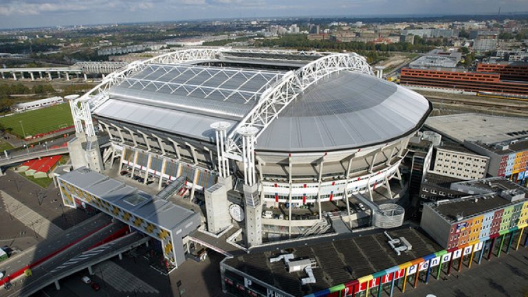 Стадионът е за 53 хиляди и чака 3 мача от груповата фаза, както и осминафинал на Евро 2020.