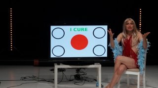 Иво Димчев единствен знае как да балансира между Сашка Васева и Джорджано в името на съвременното изкуство