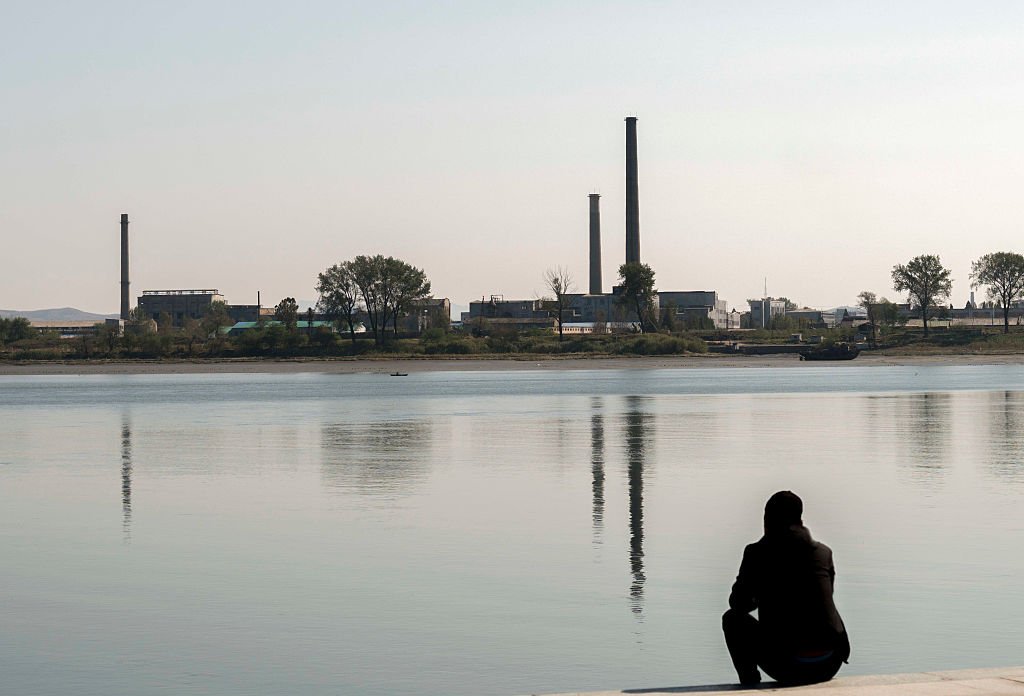 самотен мъж, Китай, мъж, река