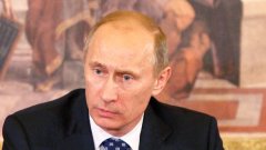 Руският президент Владимир Путин отказва да бъдат въведени санкции срещу Запада, след като вчера ЕС публикува нов черен списък с руски представители 
