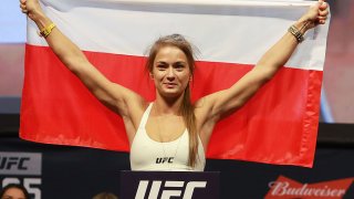 UFC 205: Weigh-ins