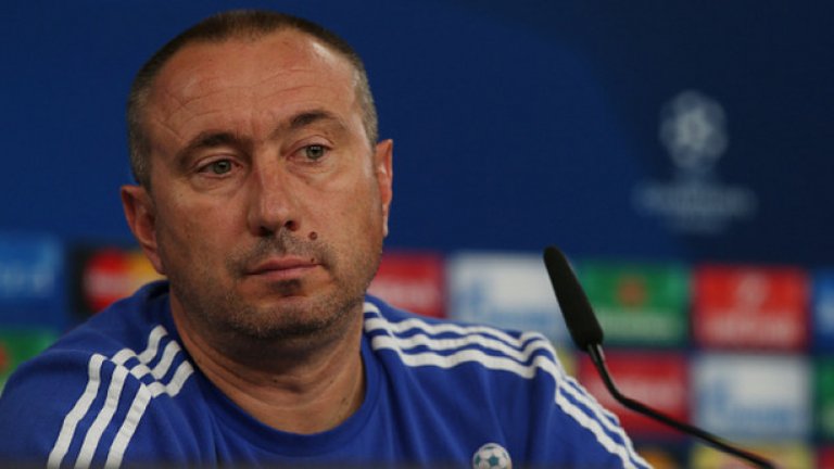 Според Станимир Стоилов в родното първенство няма достатъчно добри български футболисти, което е основният проблем.