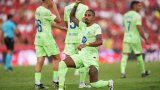 Барса игра срещу 9 близо час, но вкара само три на Балеарите