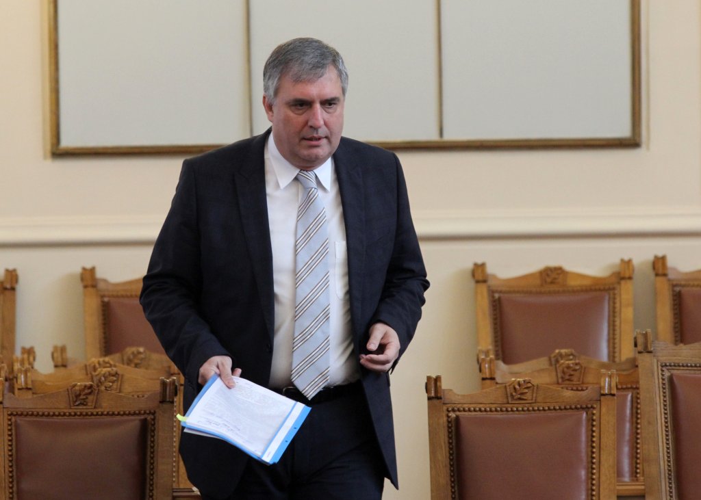 Ивайло Калфин