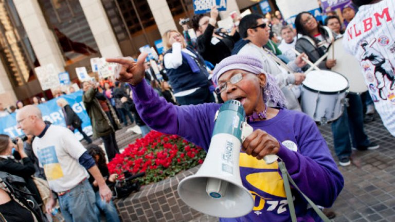 Над 300 арестувани от "Окупирай Уолстрийт"