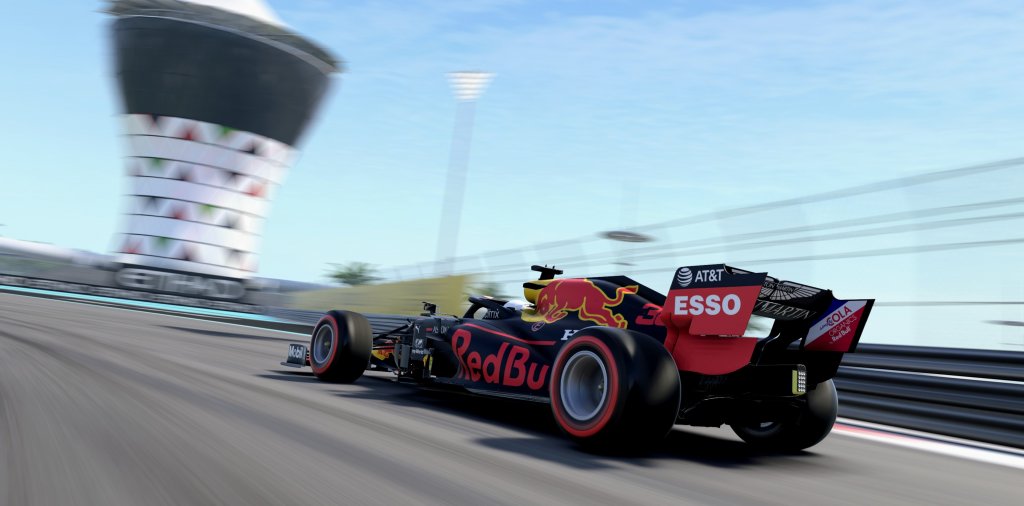 F1 2020
Най-новото невинаги е най-доброто, но в случая с последната (до излизането на F1 2021), симулация на F1 състезанията от Codemasters определено може да се говори за върхово качество. Играта от 2019 г. бе брилиятна, въвеждайки и Formula 2, като в следващото издание идеята вече бе разширена и в играта се въведе нов режим, който ви позволява да започнете като пилот и собственик на отбор от най-ниското възможно ниво.