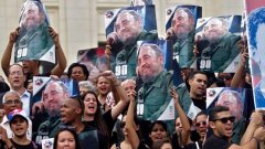 Едноседмичен траур в Куба след смъртта на Кастро