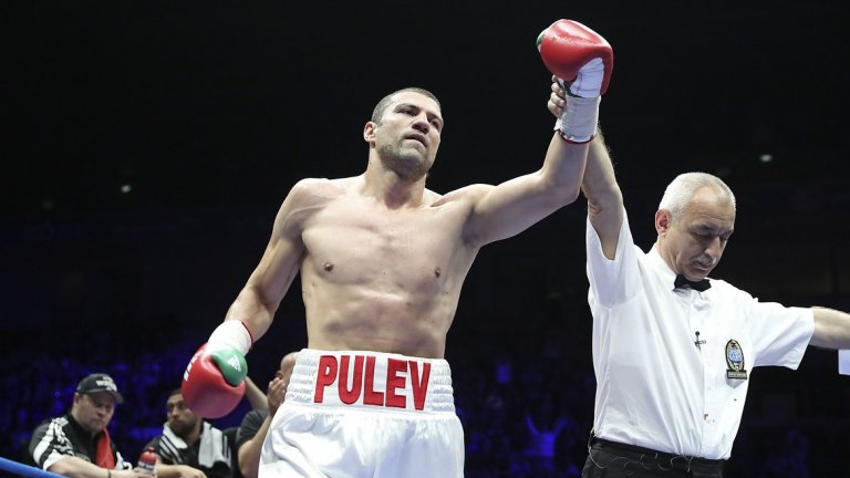 Тервел Пулев не остави никакви шансове на съперника си