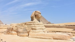 Great_Sphinx_of_Giza_May_2015