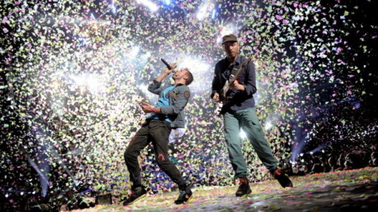 Coldplay са фаворитите на "Уилям Хил", но при наличието на трима хедлайнери това не изключва Muse от сметките