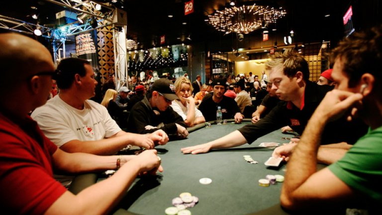 Напрегната битка в казино "Crown" в Мелбърн