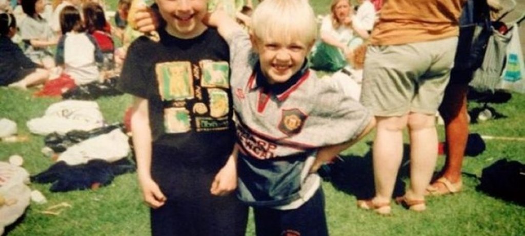 Конър искал да стане футболист. Като малък бил луд фен на Манчестър Юнайтед.