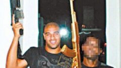 Бившият бразилски нападател Адриано е в доста добри отношения с част от престъпниците в Рио де Жанейро