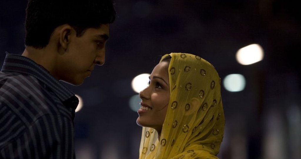 Фрида Пинто и Дев Пател в Беднякът милионер