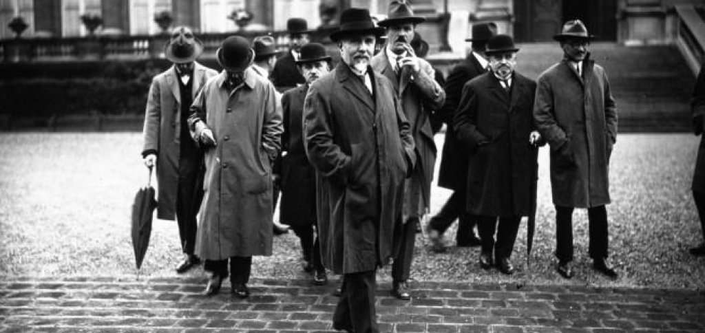 M._Carapanos,_Ambassadeur_de_Grèce_à_Paris