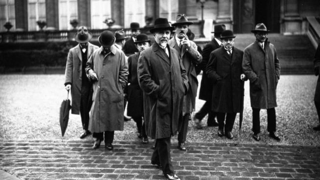 M._Carapanos,_Ambassadeur_de_Grèce_à_Paris