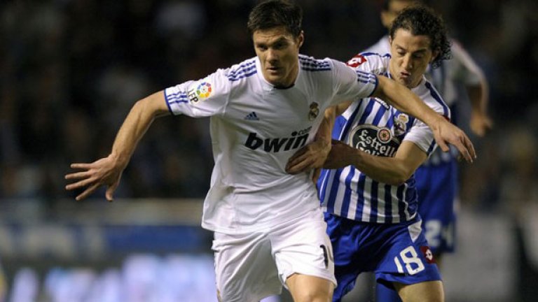 Чаби Алонсо е един от малкото футболисти на Реал, който има право да дискутира тактиката с Жозе Моуриньо 