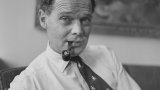 Douglas Bader, group.capt. på Sophies minde. NÅ nr. 36, 1955.
