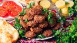 Но с неповторим близкоизточен полъх