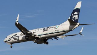 _16622671445_ac71b735d0_alaska airlines