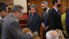 Тошко Йорданов обвини финансовия министър, че не се допитва до парламента