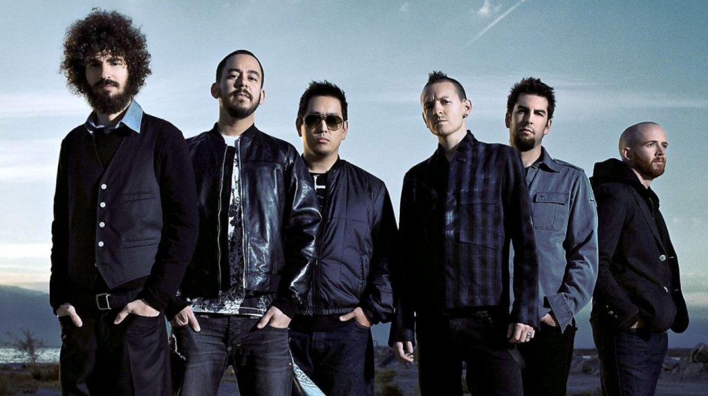 Linkin Park - Somewhere I Belong 
Към кое място принадлежиш повече, отколкото към собствения си дом? Linkin Park знаят това.