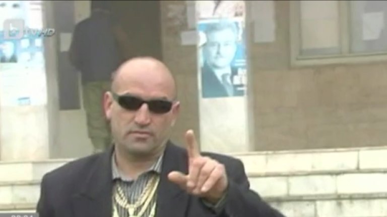 Съдът реши, че Ценко Чоков, скандалният кмет на село Галиче, остава окончателно в ареста.