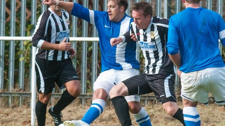 Стилиян Петров отново на терена