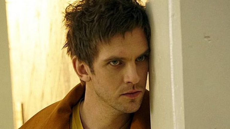 Legion/ Легион
Сериалът разказва за млад мъж, който е диагностициран с шизофрения. Той често влиза и излиза от болница. След странна среща с друг пациент си дава сметка, че гласовете, които чува и виденията, които има, може би са истински. Премиерата ще бъде в началото на 2017 г.