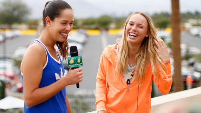 Ана Иванович и Каролине Возняцки се включиха подобаващо във веселбата.