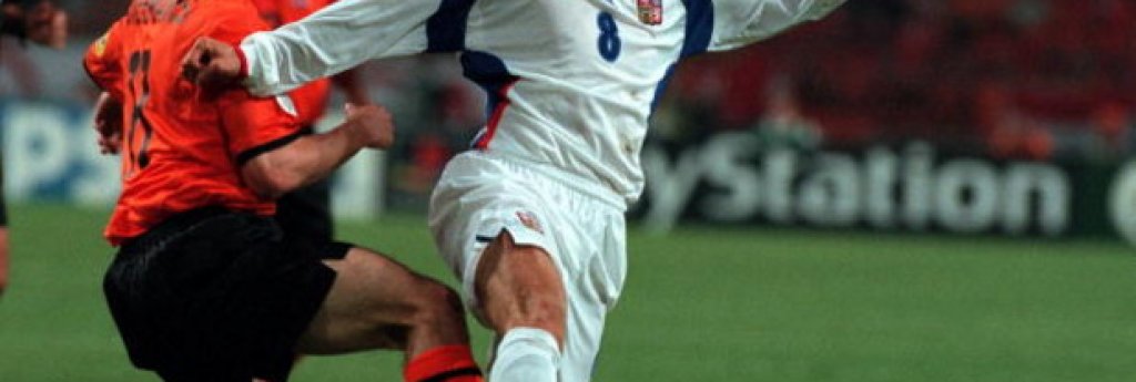 Карел Поборски
Чехът вкара запомнящ се гол на четвъртфиналите през 1996, който му донесе трансфер в Манчестър Юнайтед.
