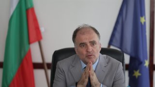 Според Найден Тодоров дата трябва да бъде обявена първо за официален празник