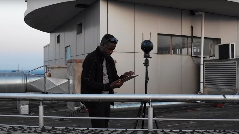 Фотографът, който сам картографира цяла държава за Google Street View