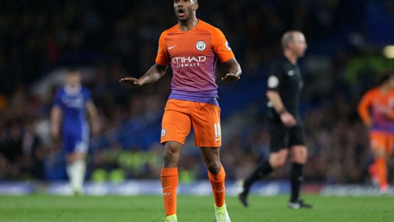 Фабиан Делф (Манчестър Сити)
“Гражданите” искат да го продадат, но той е съгласен да напусне само под наем, надявайки се, че може да получи втори шанс в клуба. Стоук Сити още се надяват да го привлекат, но е по-добре Делф да забрави опитите си да се намърда обратно в сметките на Гуардиола и да си тръгне за постоянно.