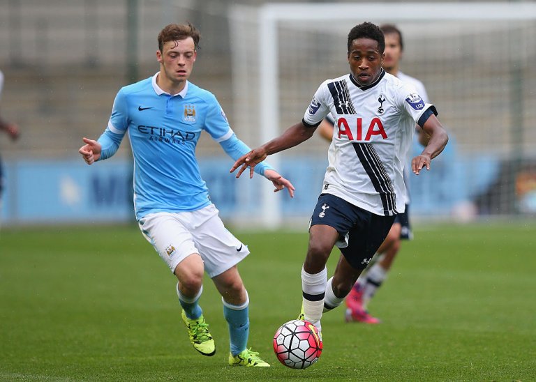 Брандън Баркър е и бивш младежки национал на Англия, като има 15 мача за различните формации