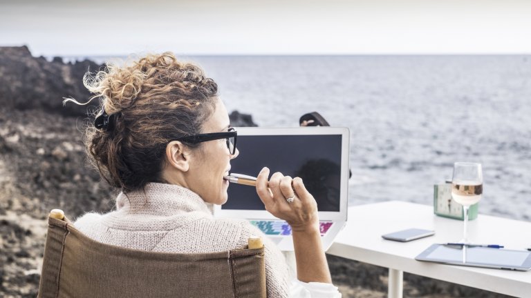 "Добре сте дошли, фрийлансъри от всички страни!"