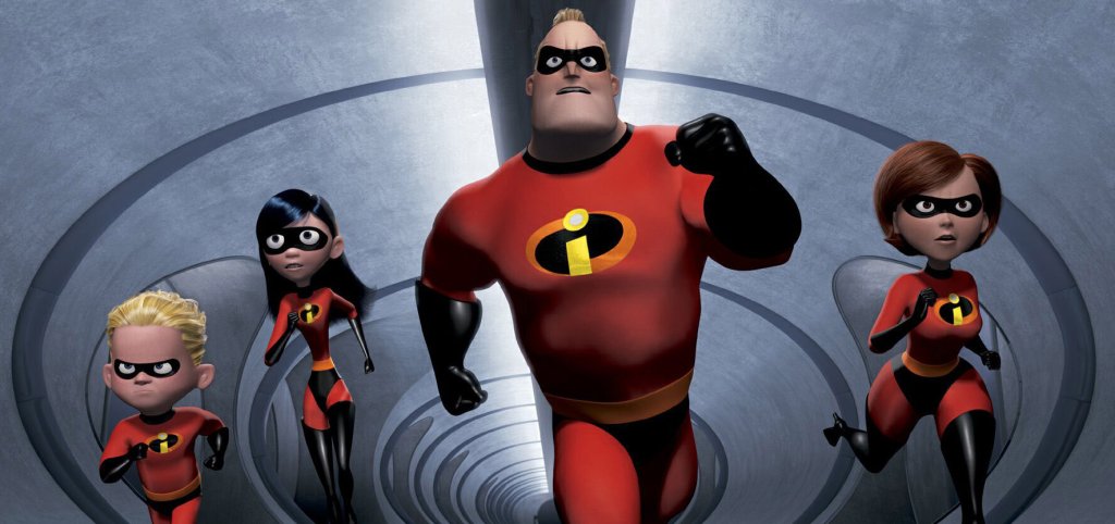 3. \"The Incredibles\" 
Още преди филмите за супергерои да стигнат мастодонтския си пик, Pixar показа на Marvel и DC как се правят тези работи. Филм за супергерои, но и семеейн филм, драма и екшън. Очакваме продължение и се надяваме да е поне толкова