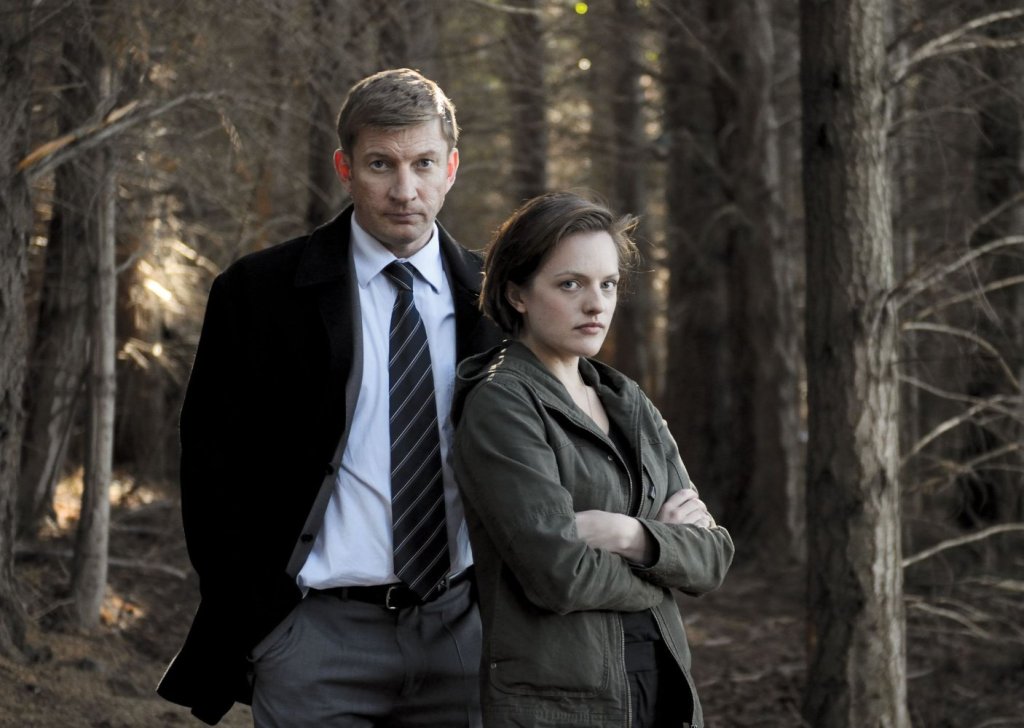 В \"Top of the Lake\" не само прическата й е различна. Актьорската й игра я превръща в напълно различен човек от всички роли, в които сме я гледали преди това