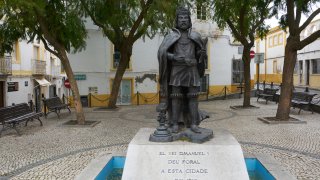 Епохата на Мануел Щастливеца е белязана от разцвет на географски открития и противоречиви вътрешни политики