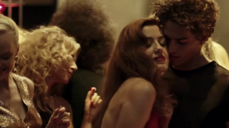 Паоло Сорентино режисира красив бранд-филм за Campari